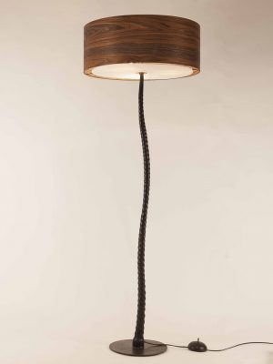 wooden floor lamp antilope